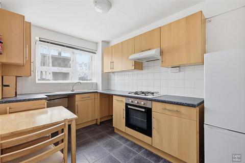 1 bedroom apartment for sale, Lambourne Gardens, Barking, Essex