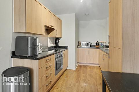 1 bedroom flat for sale, London Road, Thornton Heath