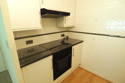 1 bedroom flat to rent, Park Road, Buxton, SK17