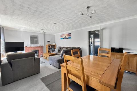 4 bedroom detached house for sale, Orchard Close, Elmstead, Colchester, CO7