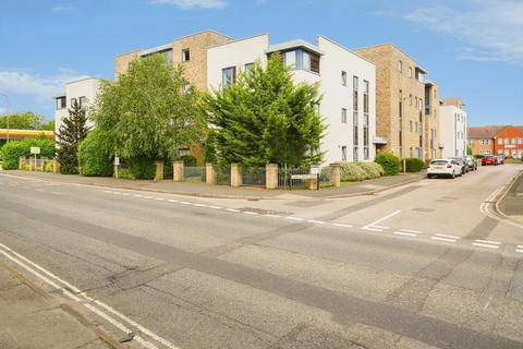 2 bedroom flat for sale, London Road, Bicester, Oxfordshire, OX26