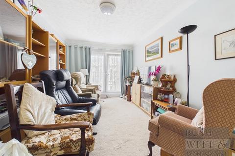 1 bedroom retirement property for sale, Marina, Bexhill-On-Sea
