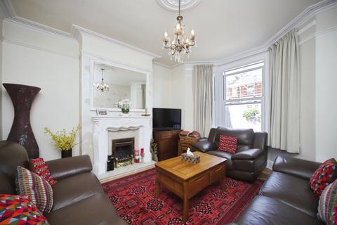 4 bedroom terraced house for sale, Greenway Road, TAUNTON