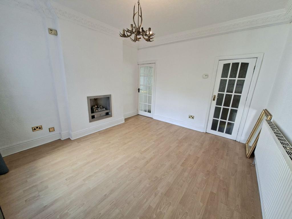 Gamston Road, Sheffield, S8 - View 2