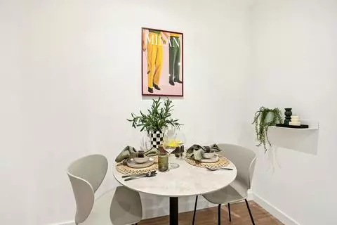 1 bedroom apartment to rent - View 4