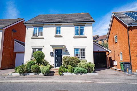 5 bedroom detached house for sale, Celandine Drive, St. Leonards-On-Sea