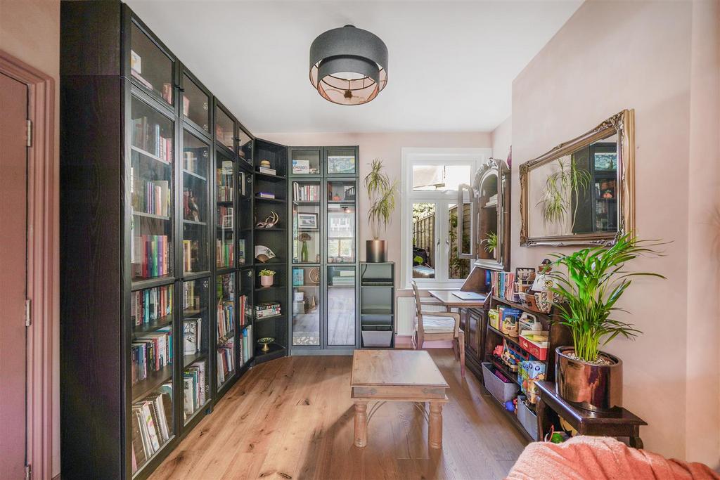 House in London, London Borough of Lewisham - View 5