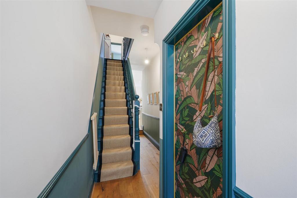 House in London, London Borough of Lewisham - More