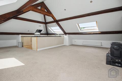 2 bedroom flat for sale, Halifax HX3