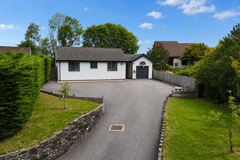 3 bedroom detached bungalow for sale, 74 Castle Street, Bodmin, PL31 2DY