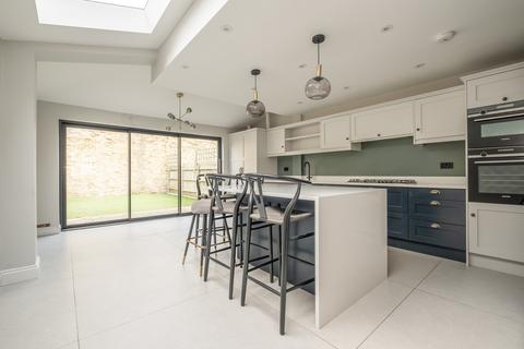 4 bedroom house for sale, Devonshire Road, London, W4