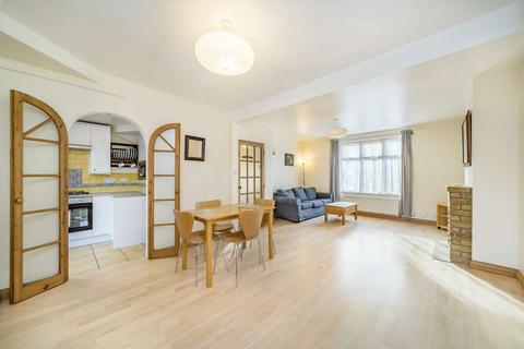 Dawnay Road, London SW18
