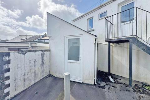 2 bedroom block of apartments for sale, and 5 & 7 Grants Walk, ST. AUSTELL