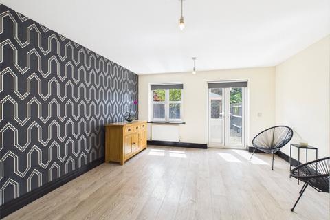 2 bedroom terraced house for sale, Siareys Close, Chinnor OX39