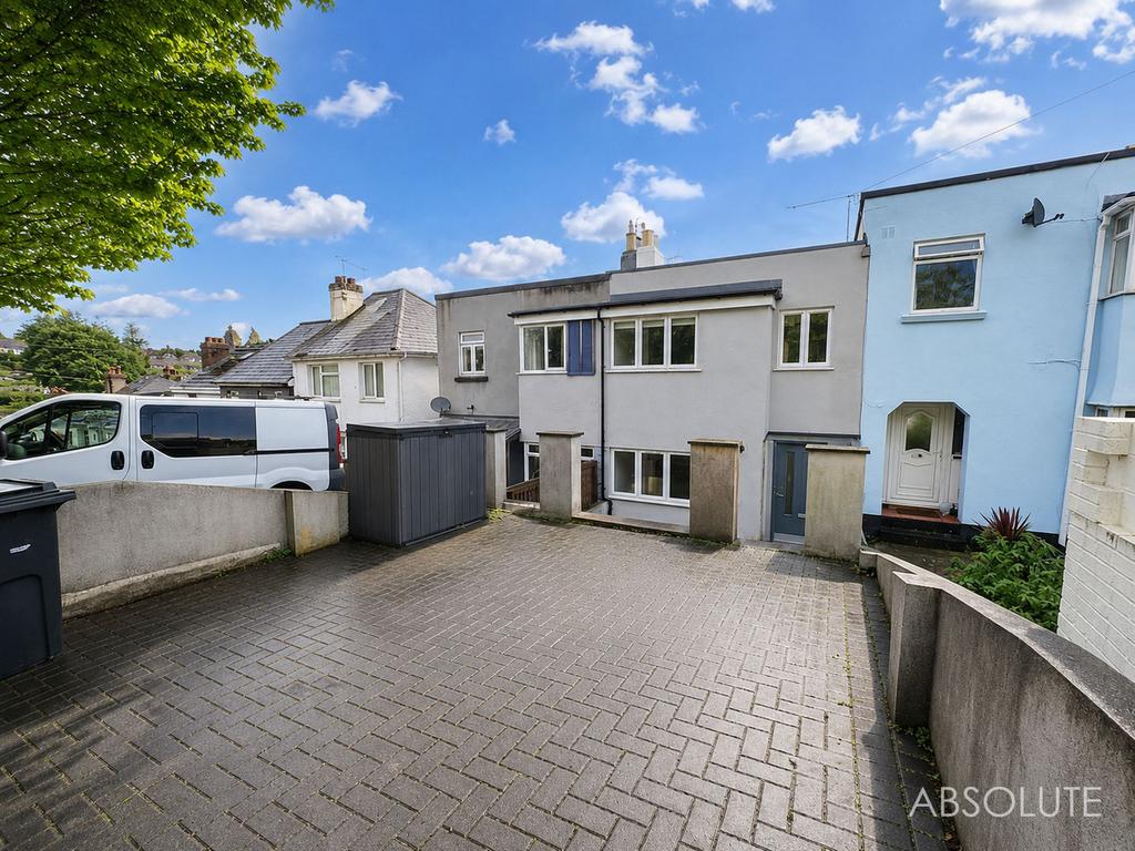 3 bedroom terraced house to rent