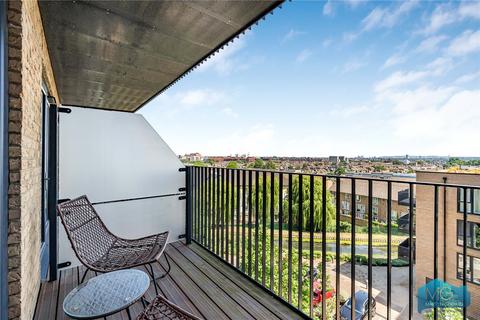 2 bedroom apartment for sale, Hampden Road, Crouch End, London, N8