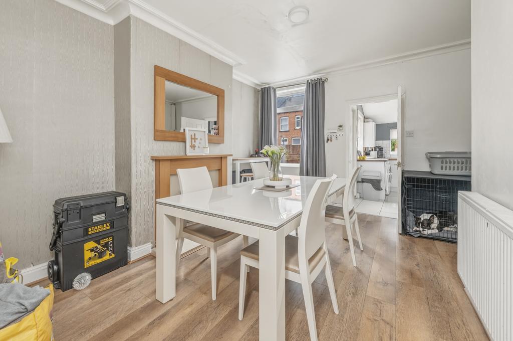 House in Leeds, West Yorkshire - View 3