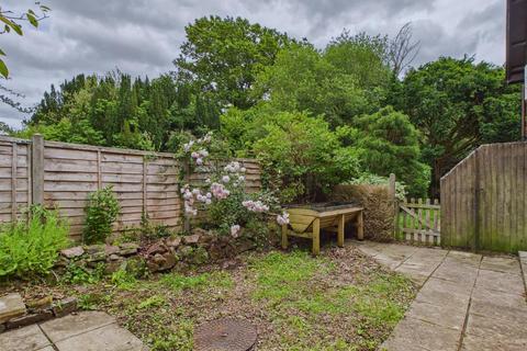 undefined, Newland, Malvern