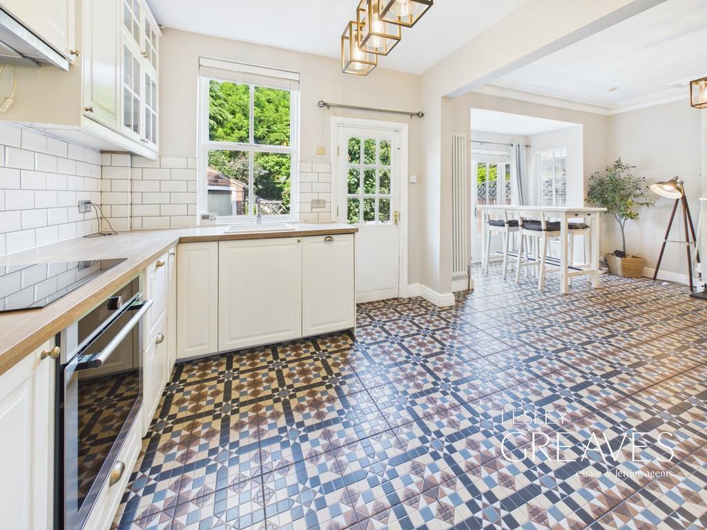 Elm Drive, Carlton, Nottingham - View 6