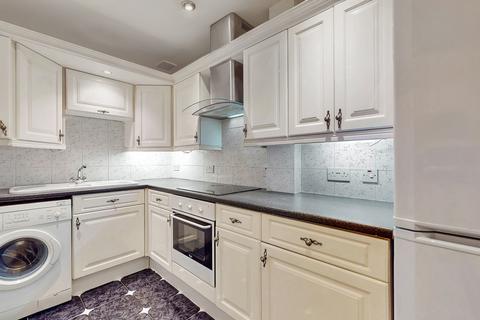 2 bedroom flat for sale, Crow Road, Glasgow G11