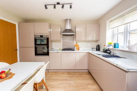 4 bedroom detached house for sale, Pippin Lane, Higham Ferrers NN10