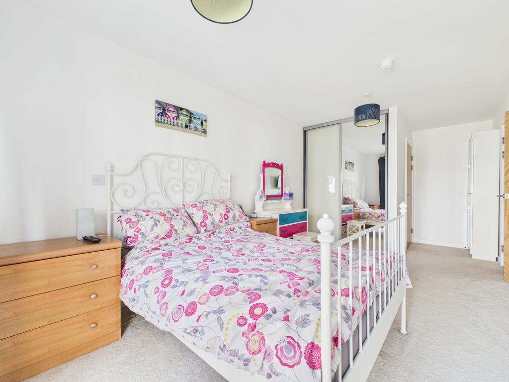Fairbourne Court, Denyer Walk, Southampton, SO19 9UJ - More