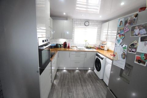 3 bedroom semi-detached house for sale, Glan Gors, Cefn Road