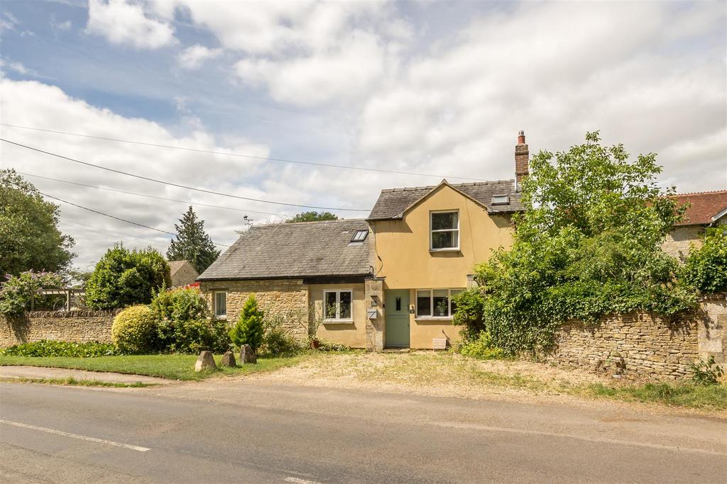 3 bedroom cottage for sale