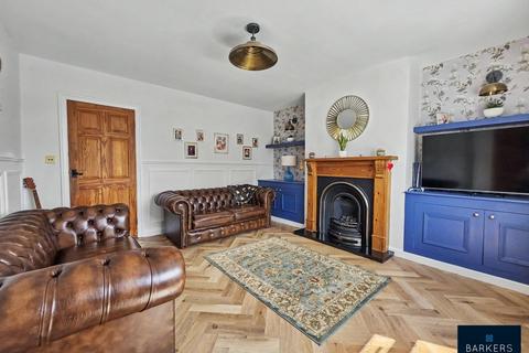 3 bedroom townhouse for sale, Westroyd Avenue, Hunsworth