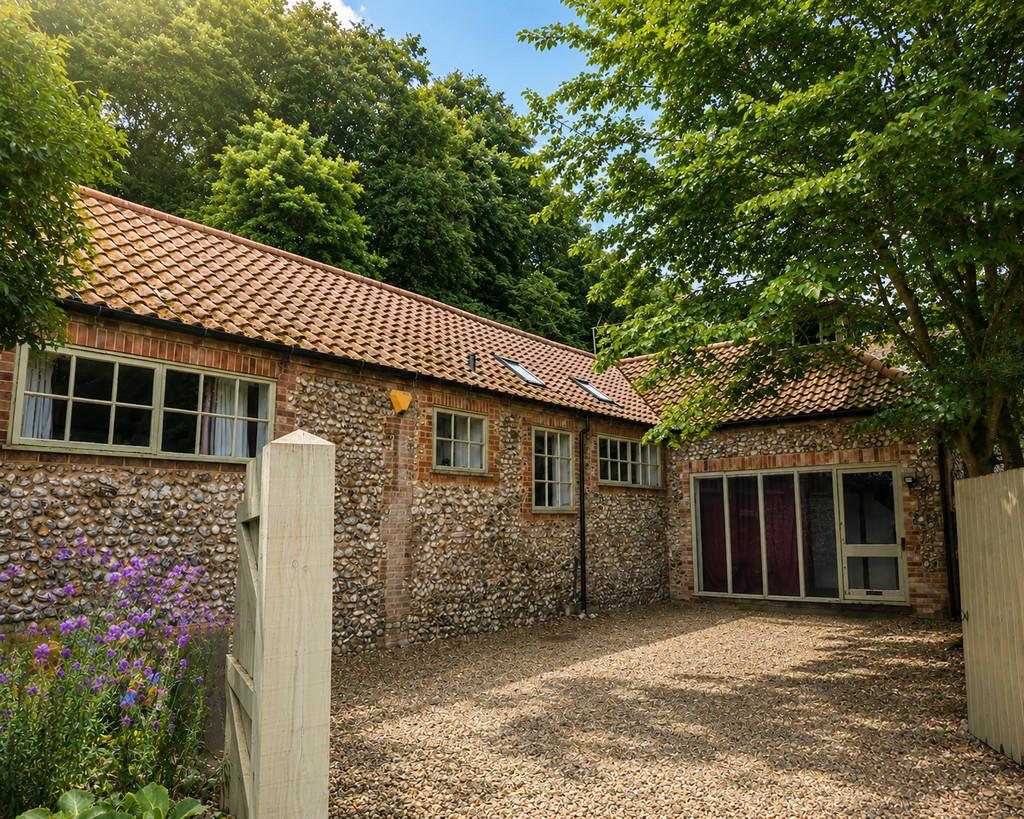 2 bedroom barn conversion to rent
