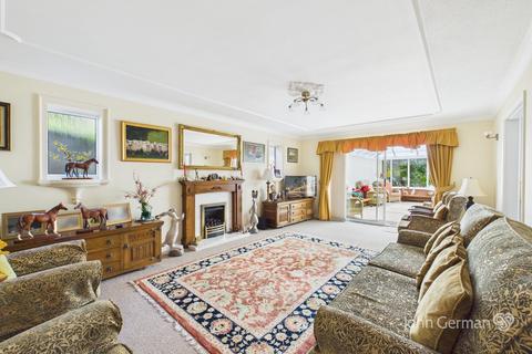undefined, Postern Road, Tatenhill