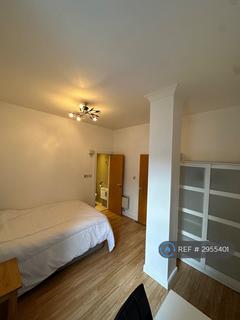 1 bedroom in a flat share to rent, Miller Street, Glasgow, G1