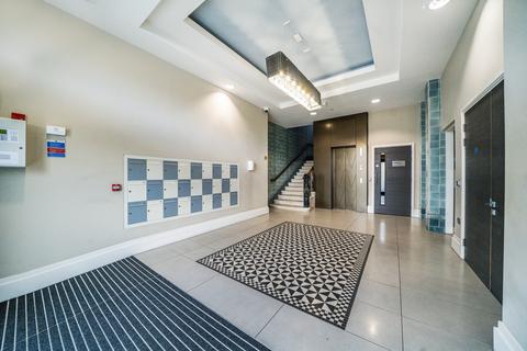 2 bedroom flat for sale, Ivor House, Acre Lane, London, SW2