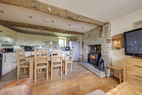 2 bedroom semi-detached house for sale, Coal Pit Lane, Rossendale, Lancashire - Beautiful Cottage In Incredible Position