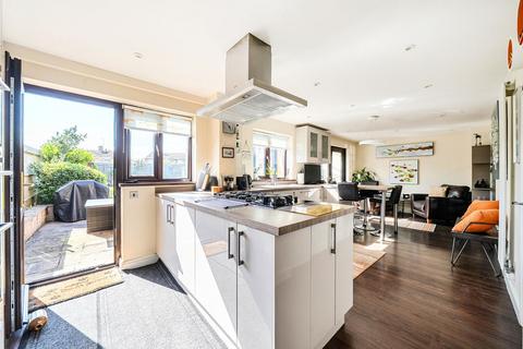 3 bedroom detached house for sale, Kiln Way, Paddock Wood