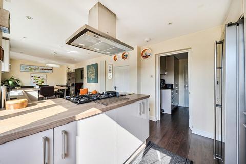 3 bedroom detached house for sale, Kiln Way, Paddock Wood