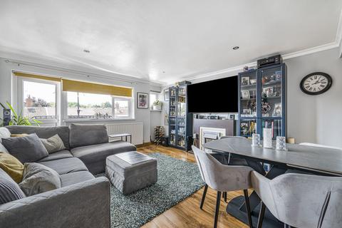 2 bedroom flat for sale, Burdett Close, Sidcup