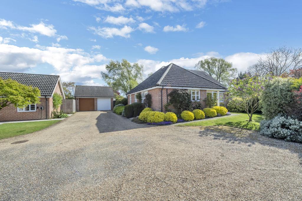 3 bedroom bungalow for sale