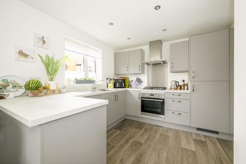 3 bedroom detached house for sale, Shelduck Avenue, Ridgewood, Uckfield