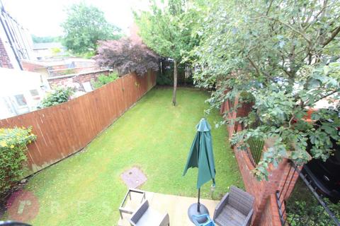 2 bedroom apartment for sale, Burns Court, Rochdale OL11