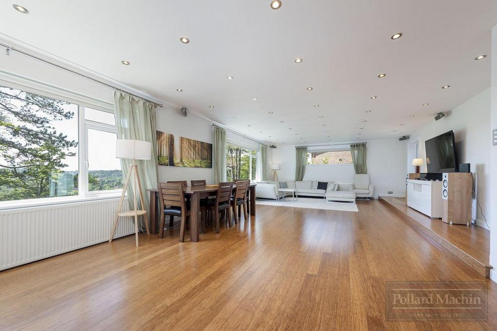 Open-plan living area, open plan living