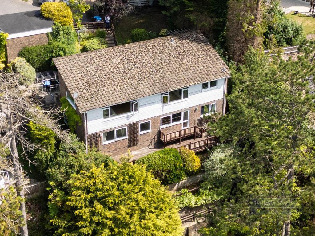 Detached house exterior