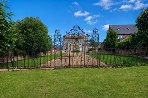 2 bedroom apartment for sale, Church Hill, Scraptoft