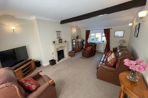 2 bedroom detached bungalow for sale, Ponciau, Near Wrexham