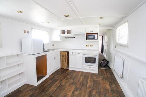1 bedroom houseboat for sale, Barkers Lane, Bedford MK41
