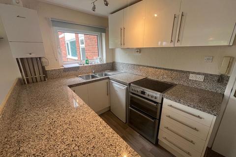 Studio to rent, Sunnyhill Drive, Bristol