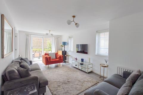 4 bedroom detached house for sale, Flint Way, Peacehaven