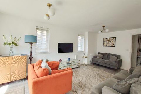 4 bedroom detached house for sale, Flint Way, Peacehaven
