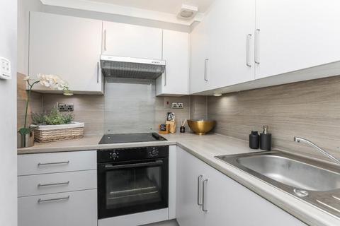undefined, Ingleby Drive, Dennistoun, G31 2PP