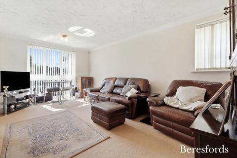 2 bedroom apartment for sale, St. Marys Lane, Upminster, RM14